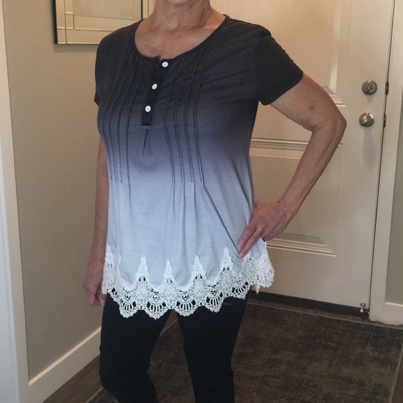 Black Grey Ombré Blouse white buttons and lace - Picture 2 of 7